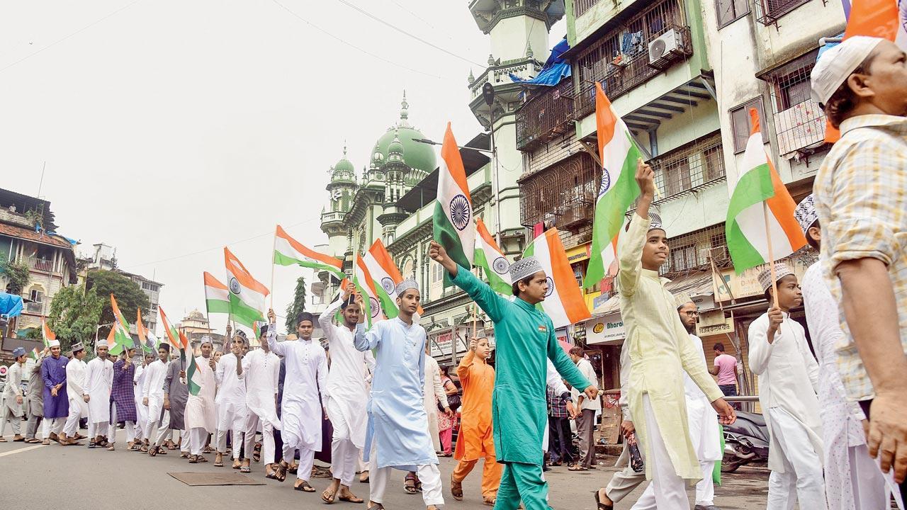 Mumbai: An Independence Day of colours, art and tiranga rallies