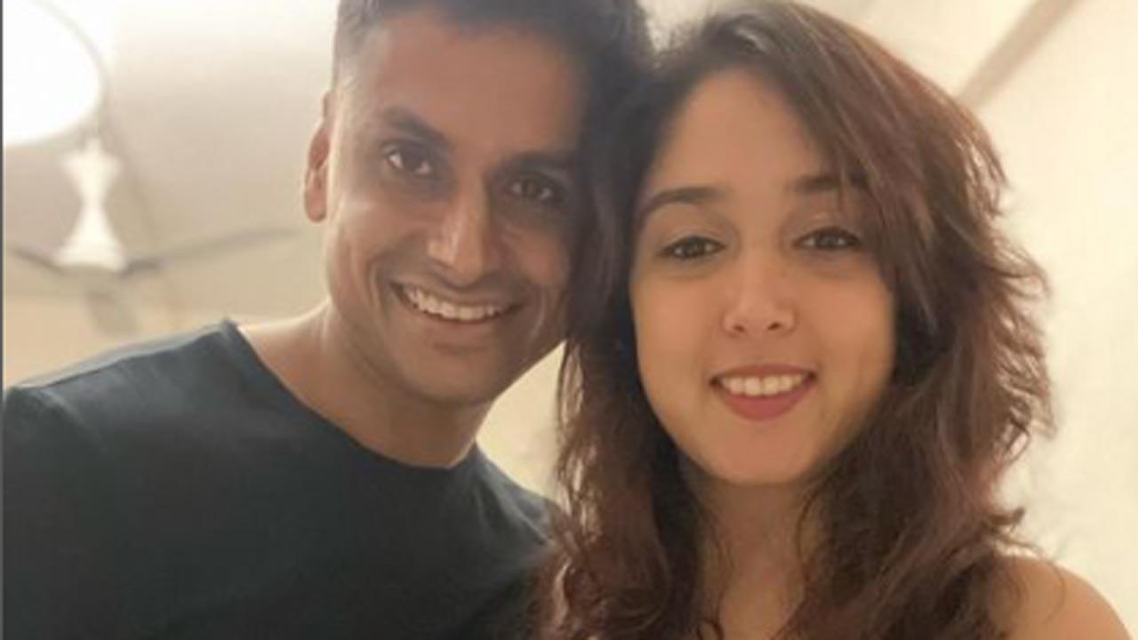 Ira Khan drops 'happy' picture with partner Nupur Shikhare, extends support to 'Laal Singh Chaddha'