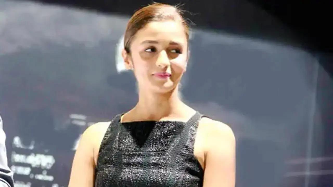 During 'La Ilaaj' song launch from her upcoming movie 'Darlings' in the national capital, Alia was asked if she feels tired or feels the need to rest especially at a time when she is expecting her first child with husband Ranbir Kapoor. Read full story here