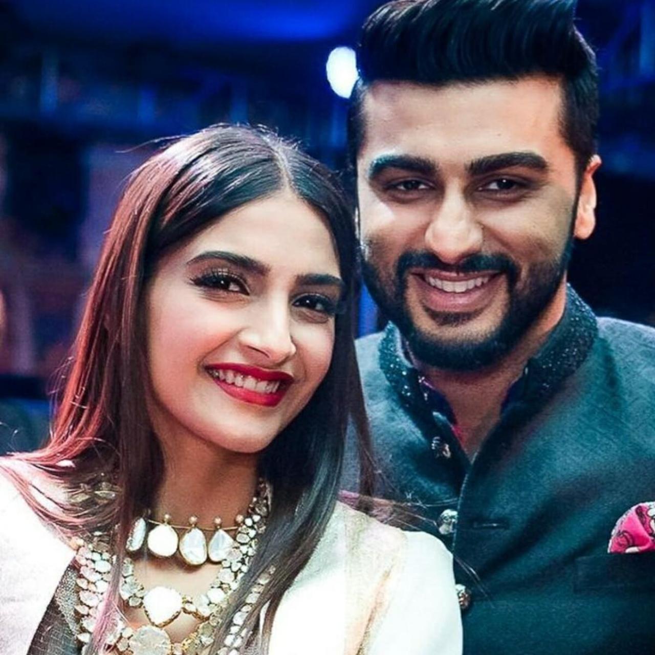 When Arjun revealed how he got suspended from school because of Sonam
Arjun talked about an incident that left him with a black eye as he went ahead and took on a fight for Sonam. During the show, Sonam spoke about an incident, when she was asked to leave the basketball court in school by a 'bully' and she inadvertently turned to Arjun for recourse. Opening up about how he went ahead to fight for her taking inspiration from Shah Rukh's character in Josh, Arjun said, 
