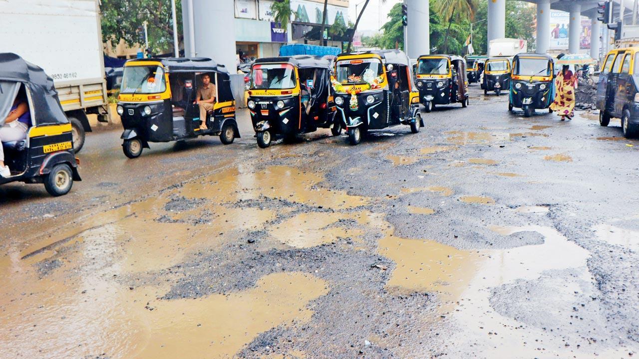 Mumbai: With no solution for potholes, BMC goes back to old contractors