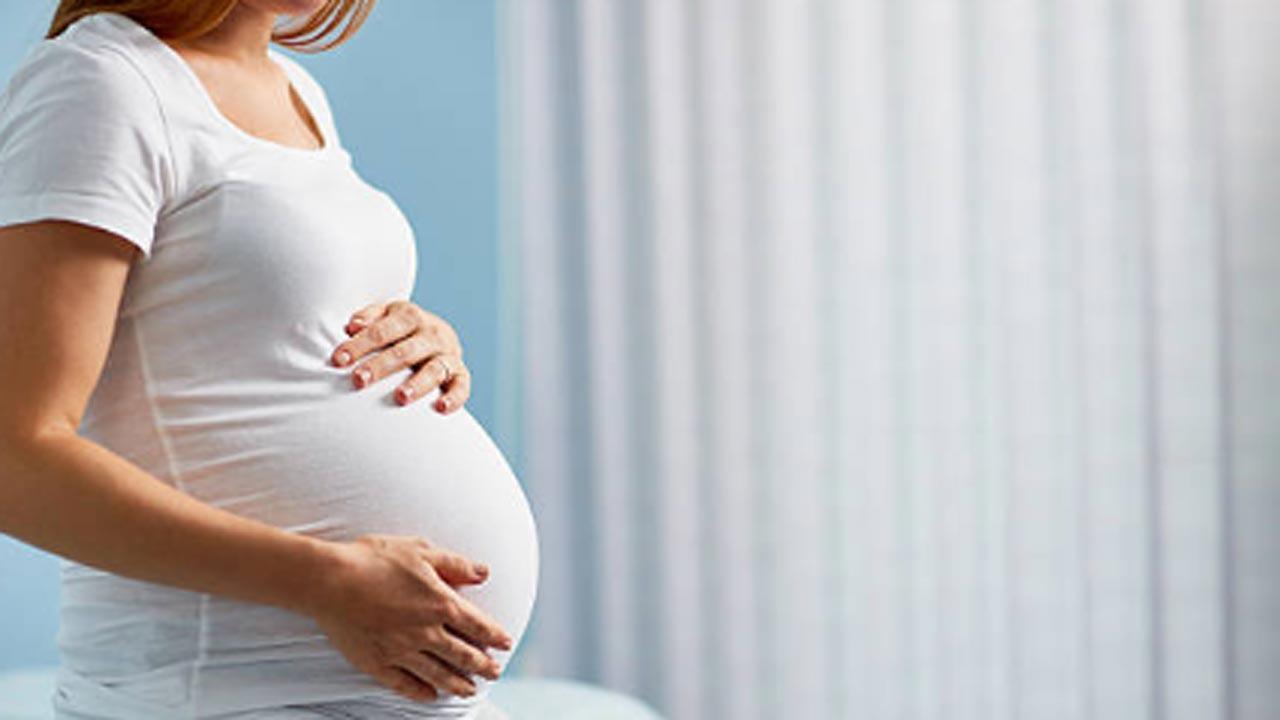 Pregnant women at greater risk of cancer via dishware, hair colouring, plastics: Study