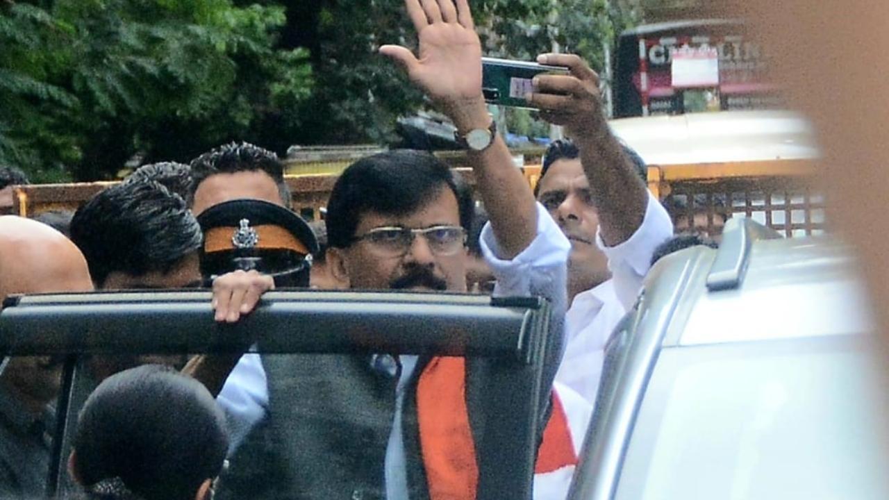 Money laundering case: Mumbai court extends Shiv Sena MP Sanjay Raut's judicial custody till Sept 5