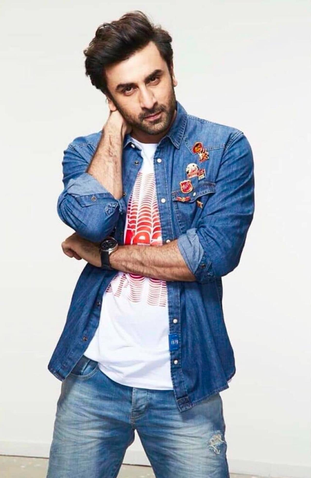 Ranbir Kapoor
Ranbir Kapoor’s love for football has been spoken about at length, not just by his fans but also by himself. He is the one who made the jersey number 8 cooler and football as a sport hotter. The actor has played many friendly matches for his team, All Stars Football Club, also known as ASFC. His love for football has been since his childhood and he was also a part of the school football team