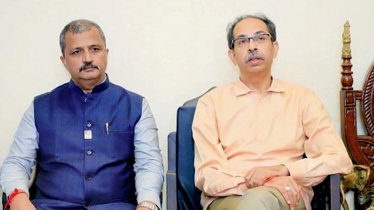Maharashtra: Shiv Sena joins hands with Sambhaji Brigade