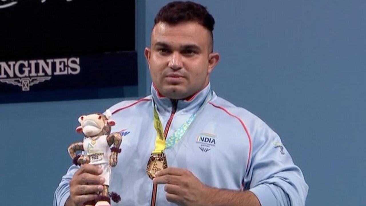 Sudhir wins gold in para powerlifting men's heavyweight event in CWG