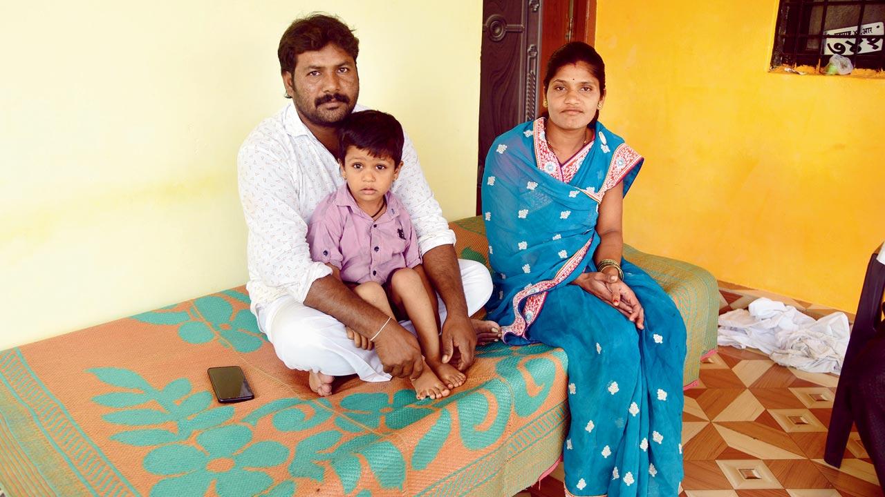 Madhuri Zinjade, who lost her husband  in an accident, married Amol and has a three-year-old son, Samarth. She is the first widow to remarry and move into Pothare village