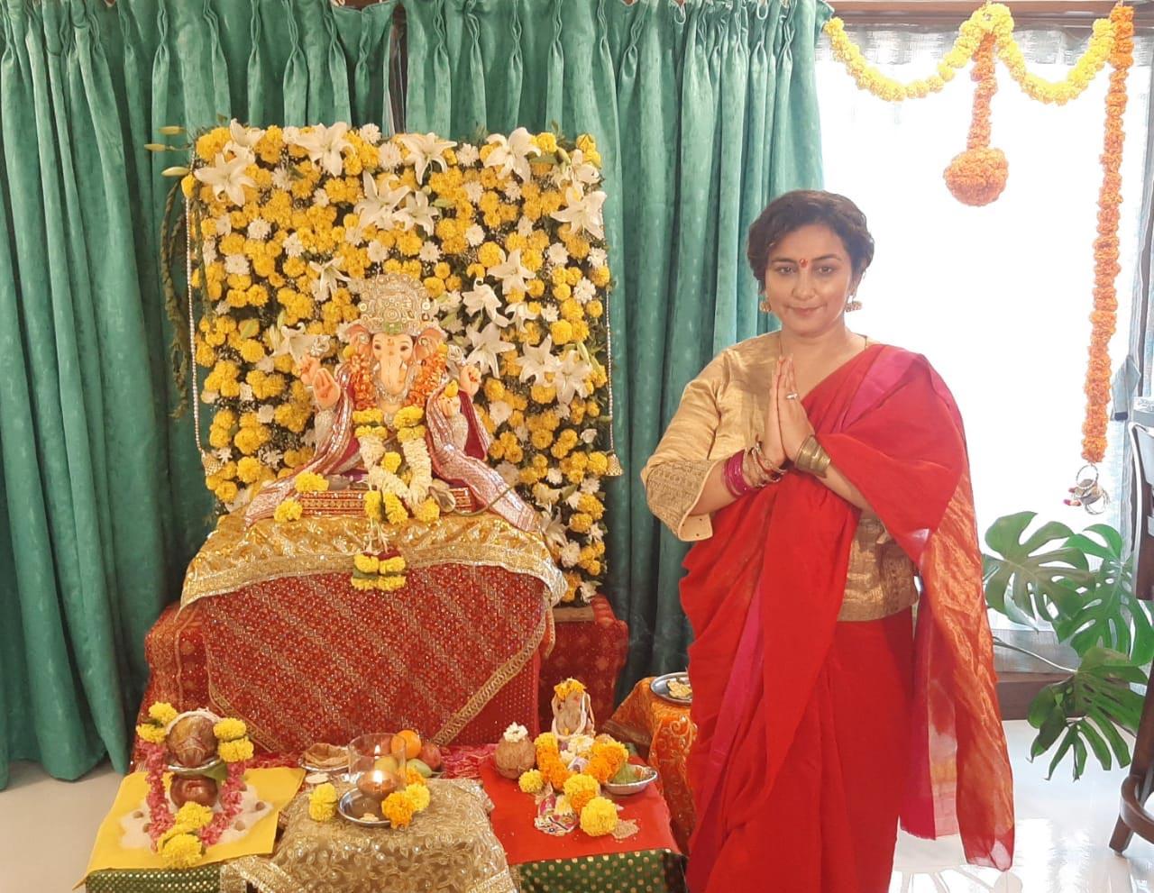 Divya Dutta at her residence 