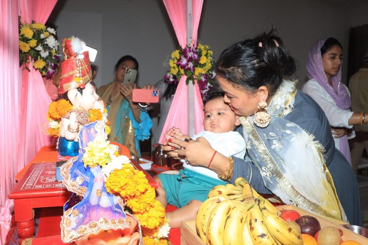 Bharti Singh with her baby seeking blessings of lord Ganesha