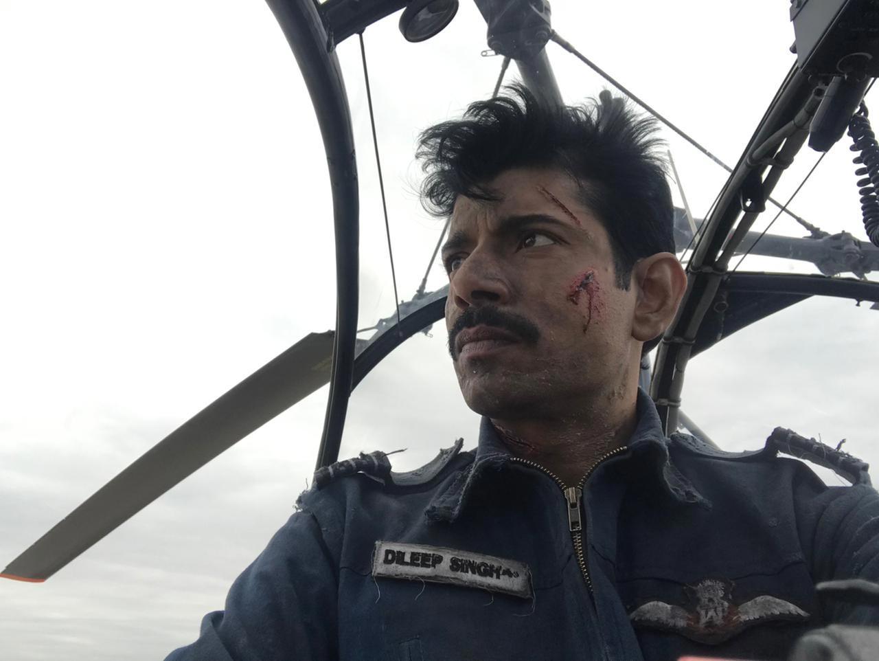 Mohammad Shahbuddin in Rangbaaz 3
Vineet Kumar Singh made the headlines for his uncanny resemblance with the real Mohammad Shahbuddin for his character portrayal in the web series Rangbaaz 3. Vineet also had undergone a massive transformation for the role too