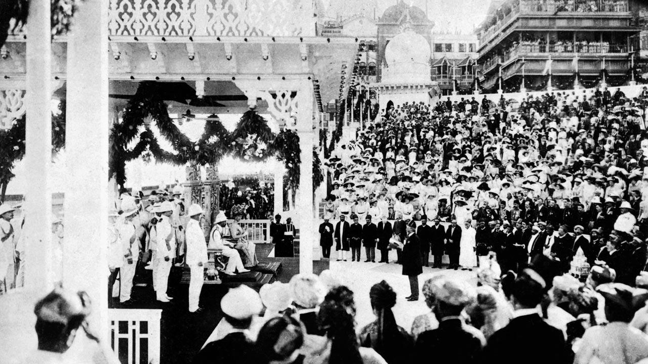 Lord Louis Mountabatten, Viceroy of Imperial India, speaks at the Taj, two days after India’s Independence in 1947