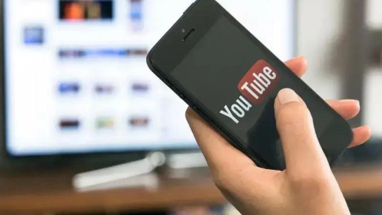 Government blocks eight YouTube channels for spreading disinformation against India