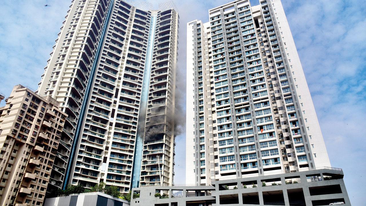 The fire at One Avighna Park, Currey Road, started around 10.45 am and was extinguished by 1.50 pm, said officials. Pic/Shadab Khan