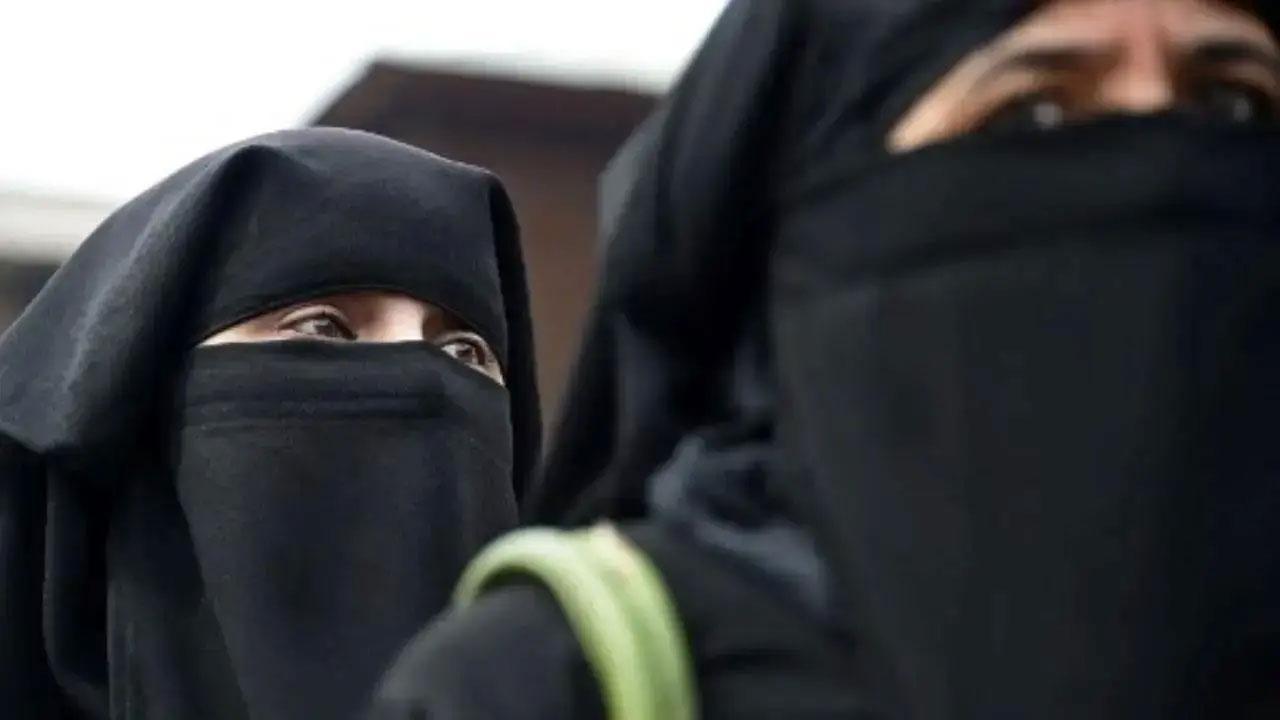 Karnataka: Four students suspended for 'burqa' dance