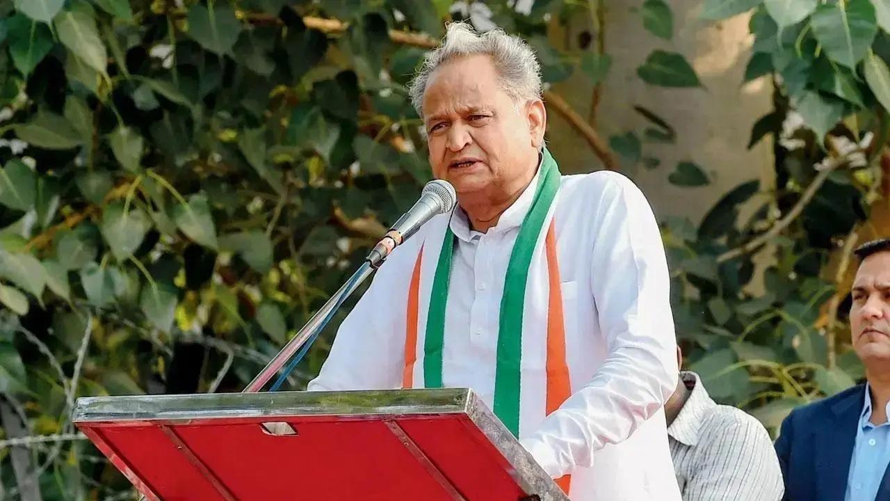 Rajasthan: Media has 'boycotted' Rahul Gandhi's Bharat Jodo Yatra, says Ashok Gehlot