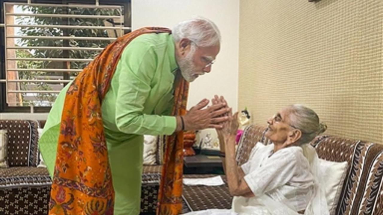 PM Modi appeals to people to vote in large numbers in second phase of Gujarat assembly polls