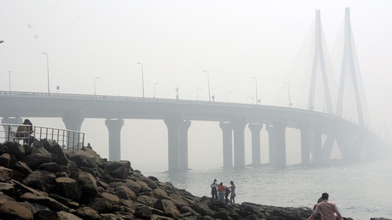 Mumbai News LIVE Updates: City's AQI stays in poor category