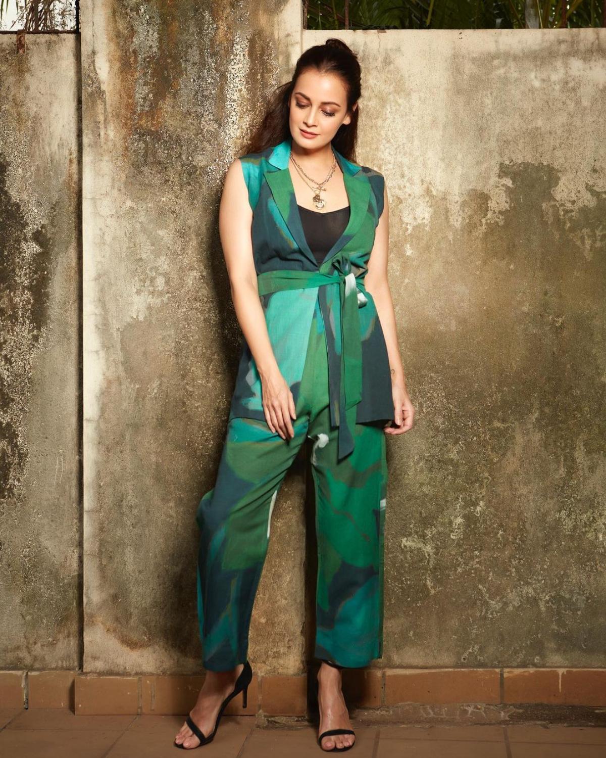 Deepika Padukone rocks stylish jumpsuit at Hyderabad Airport, its price is…