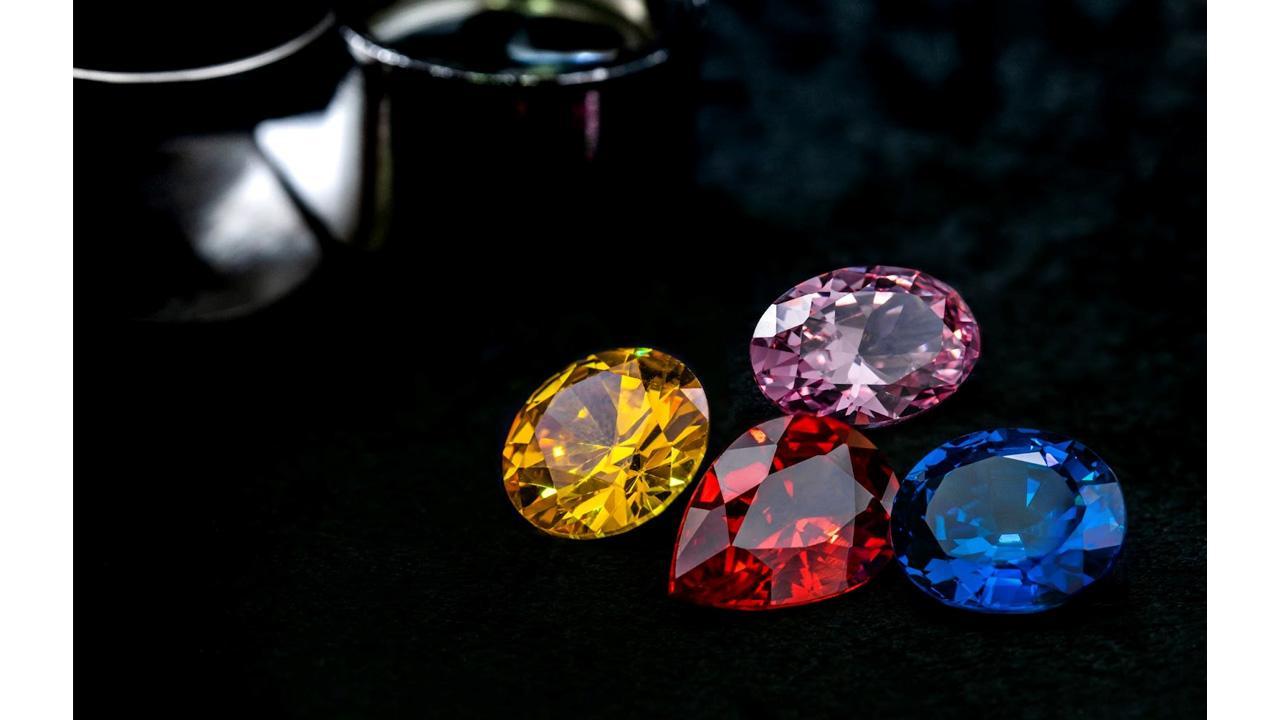 Investment gemstones shop