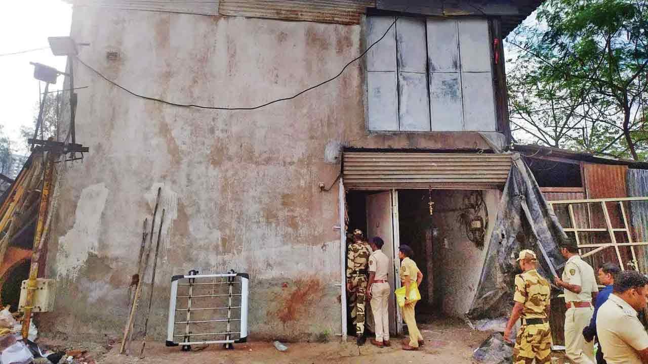 Illegal encroachment must be foiled on war footing