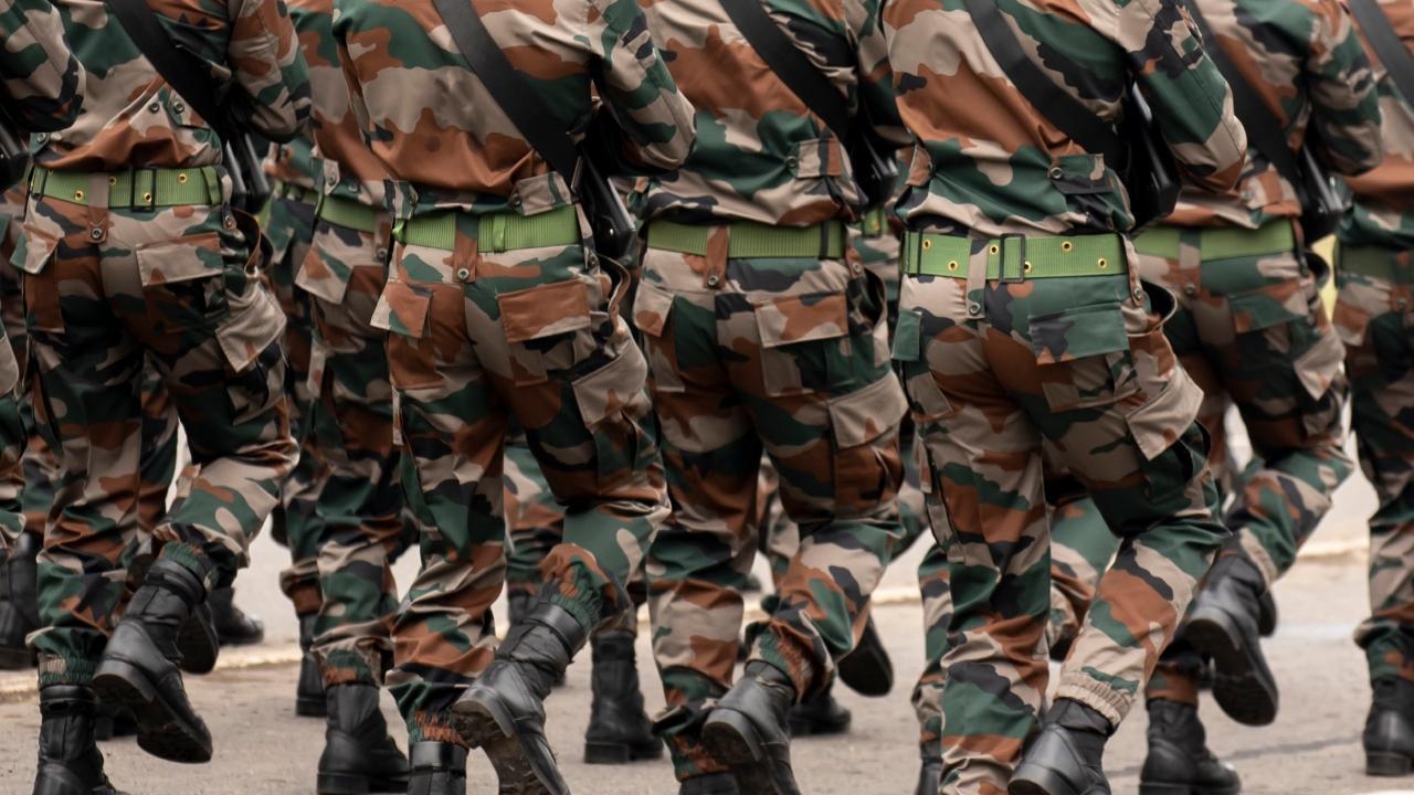 Indian-Chinese troops engaged in face-off near LAC in Arunachal Pradesh on Dec 9, injuries reported
