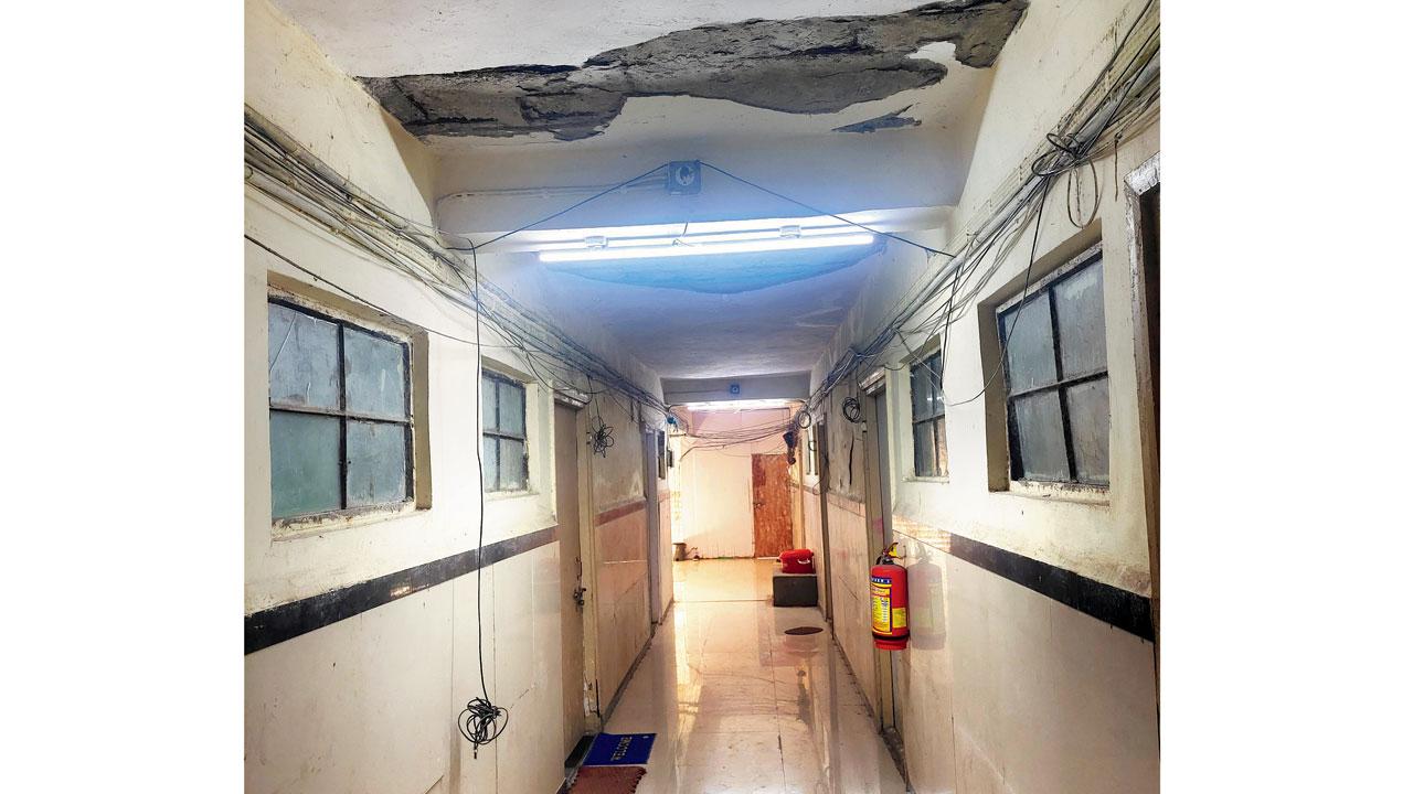 The hostel building is in despair, with huge cracks in the beams and staircases, leaking roofs and broken tiles