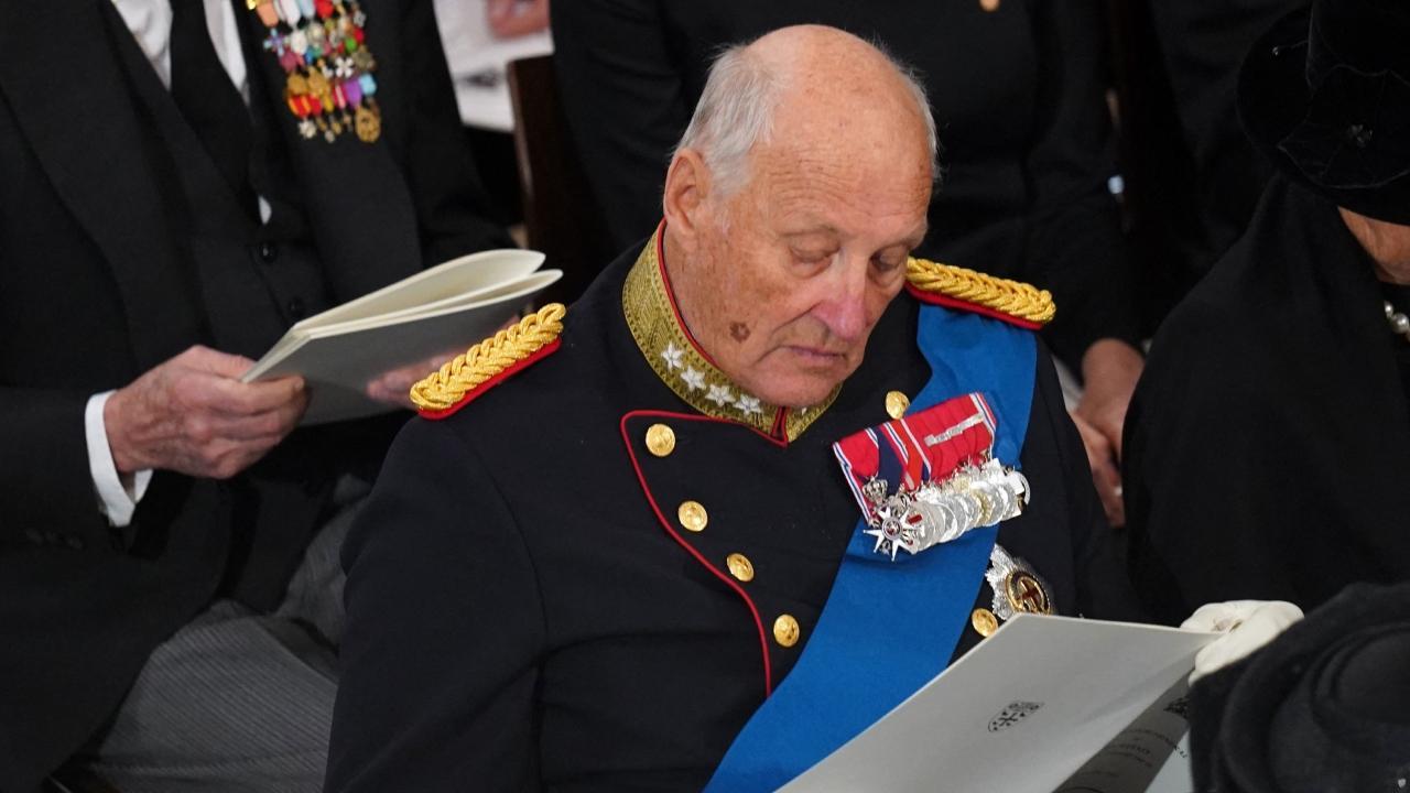 Norway's aging king Harald V hospitalised again
