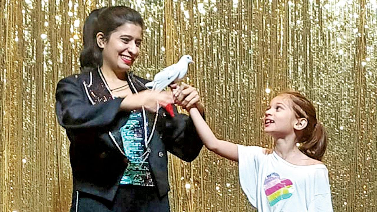 A magician at a previous event