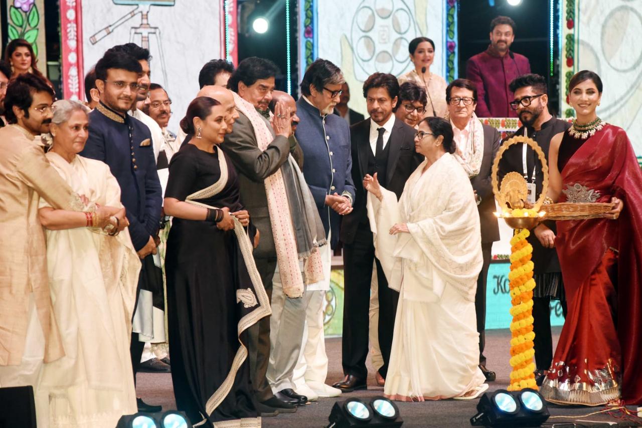 Megastar Amitabh Bachchan on Thursday inaugurated the 28th edition of the Kolkata International Film Festival (KIFF) by lighting the ceremonial lamp. An exhibition on the 80-year-old legendary actor's life and works will be showcased during the film festival, with the inaugural movie being 'Abhimaan'. A total of 183 movies will be screened in 10 theatres across the city from December 16-22