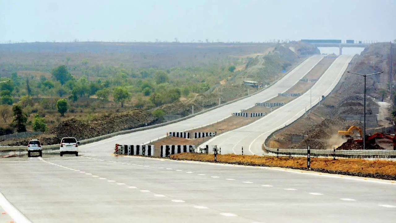 Man fires in air on newly-inaugurated Samruddhi Expressway stretch, booked