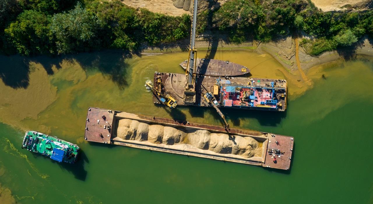 Six barges, two boats seized in crackdown against sand mining in Raigad