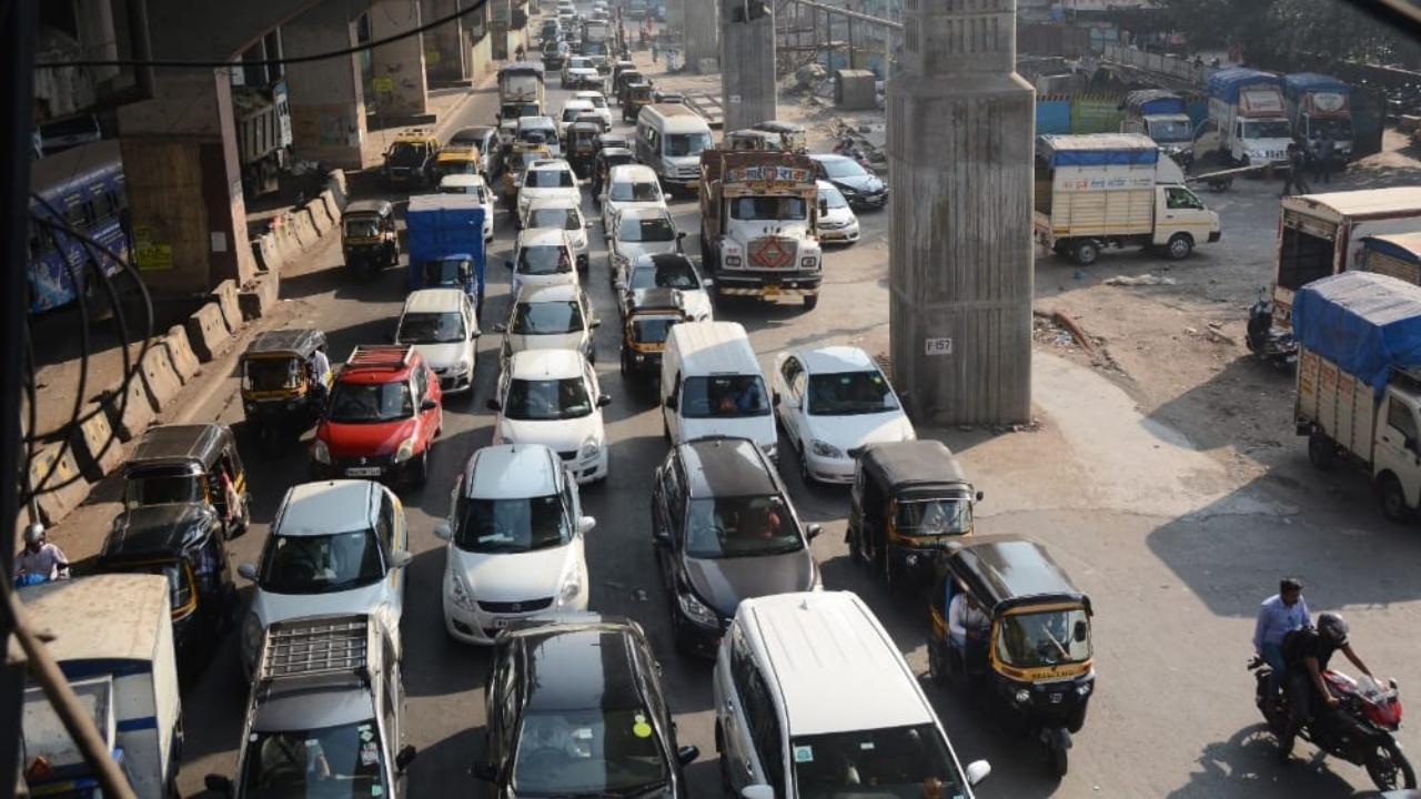 The Mumbai Traffic Police had also advised Mumbaikars to plan their commute accordingly.