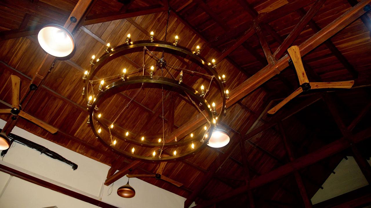 The hanging retro wooden lamps in Postmaster General Swati Pandey’s cabin. Pics/Atul Kamble