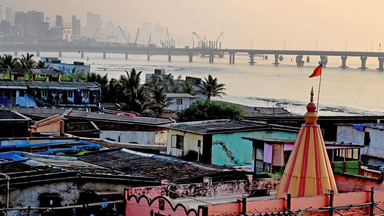 Mumbai: Worli fisherfolk still await compensation for loss of income