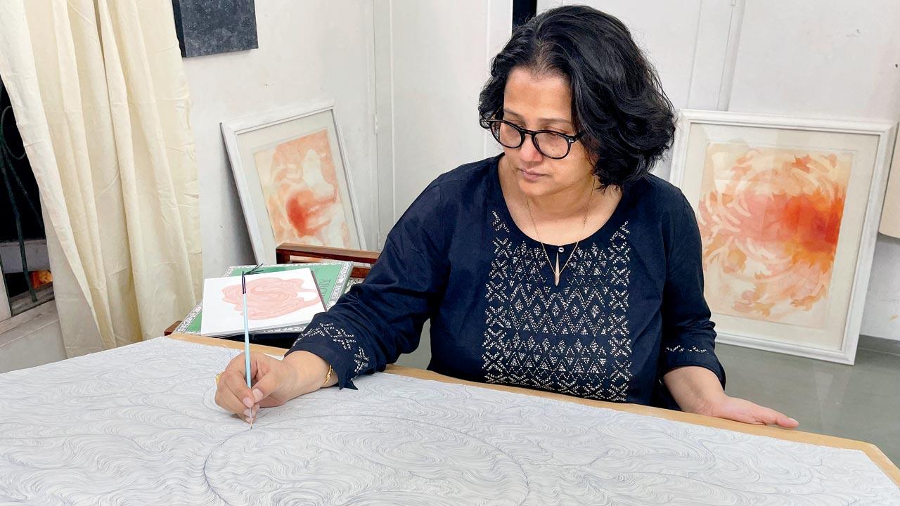 Sathi Guin, Baroda, creates intricate geometric designs