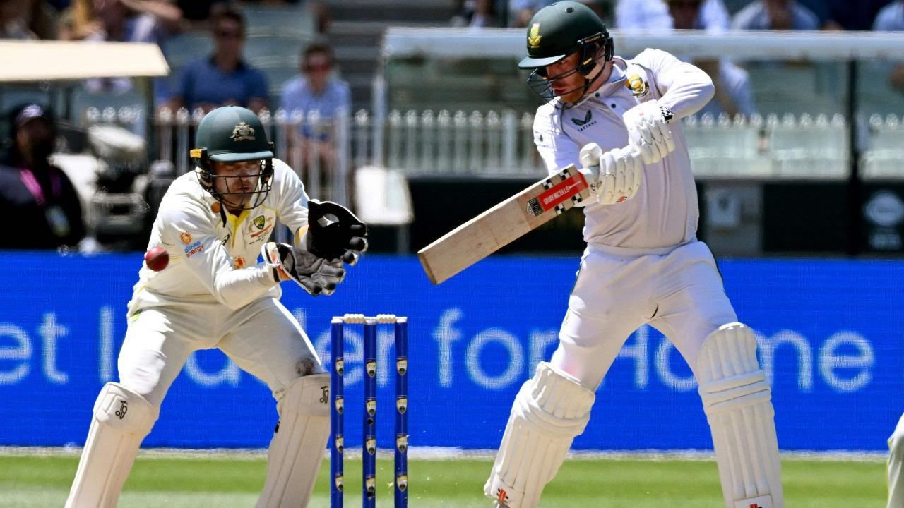 South Africa vs Australia test: South Africa in trouble at 58-4 at lunch, day 1 at MCG