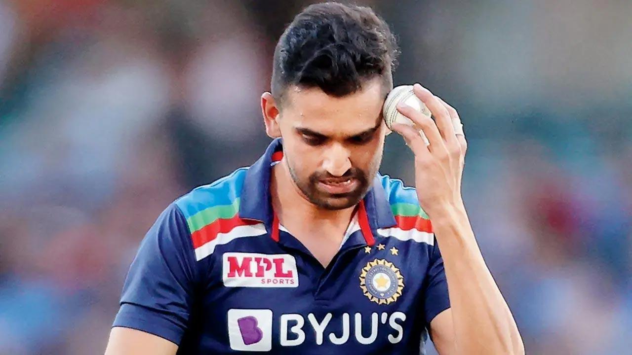 Deepak Chahar unhappy with Malaysia airlines