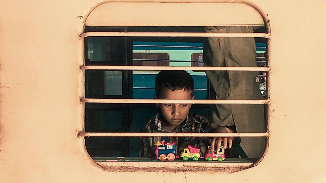 A photograph by Gopal MS from the zine