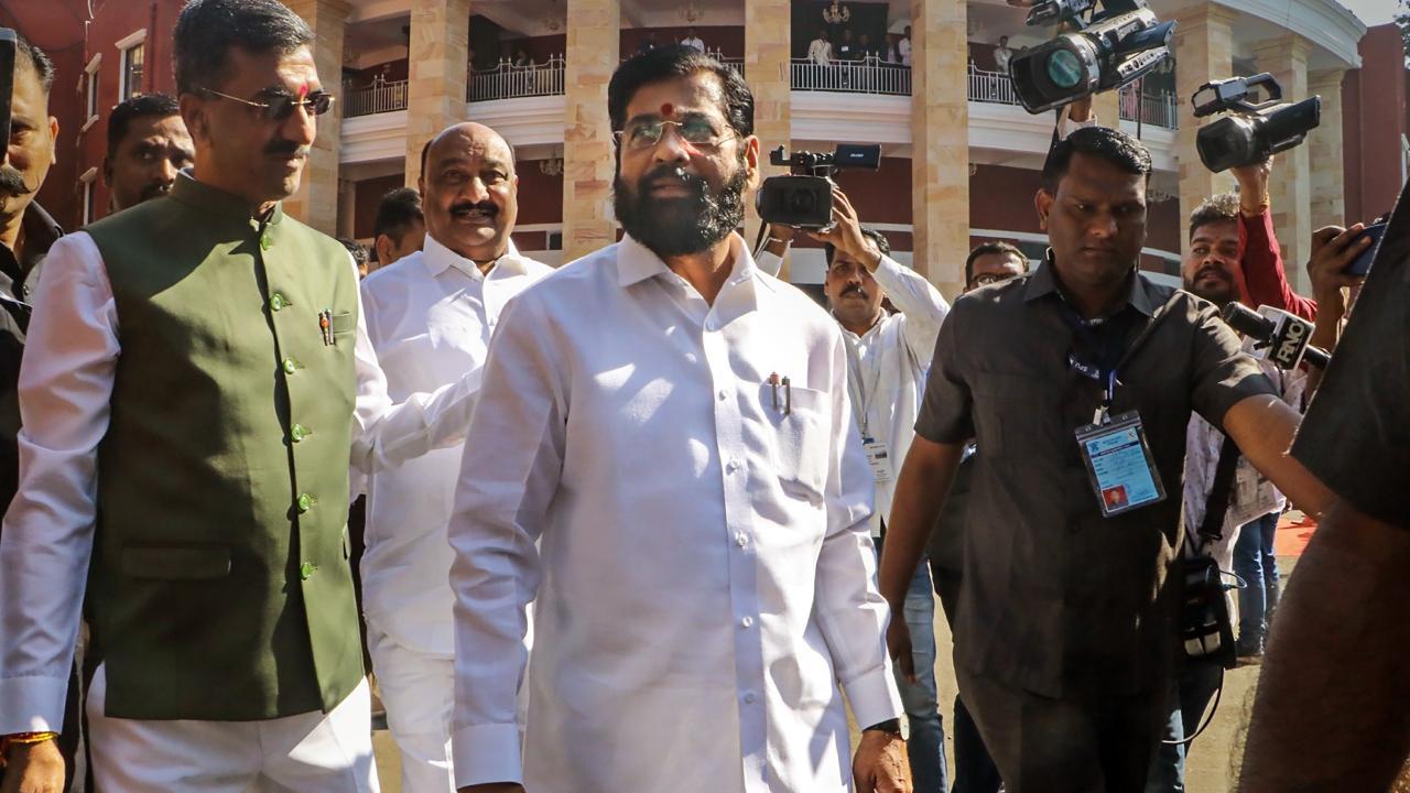 Border dispute: Opposition targets Karnataka govt in Maharashtra Assembly over 'ill-treatment' of Marathi people