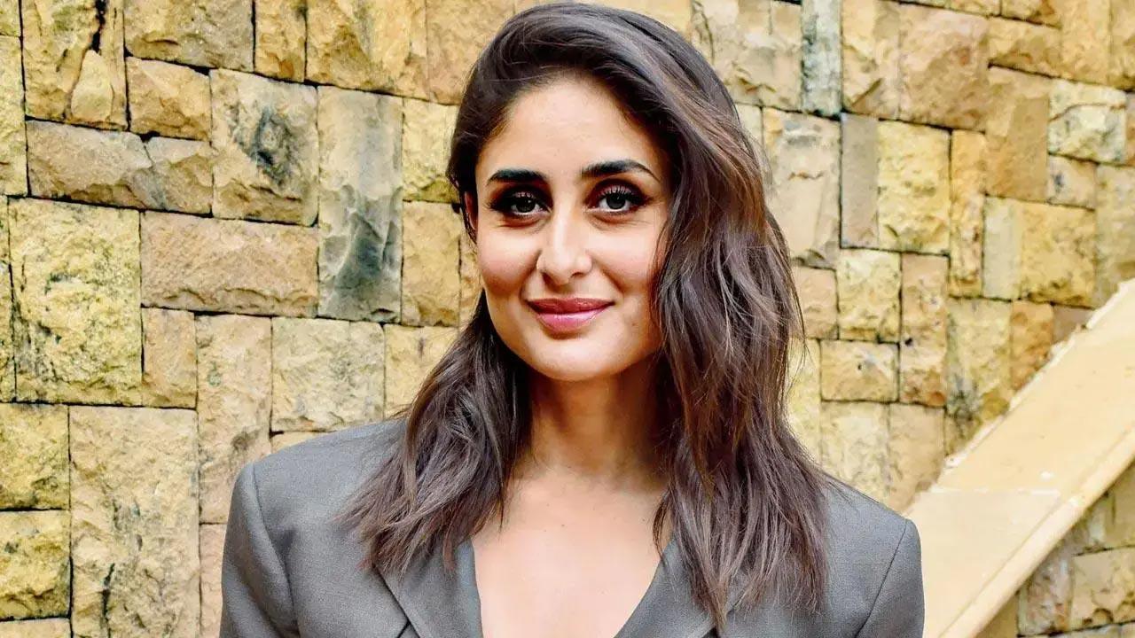 Check out this adorable video of Kareena, her tiny tots enjoying puppet dance