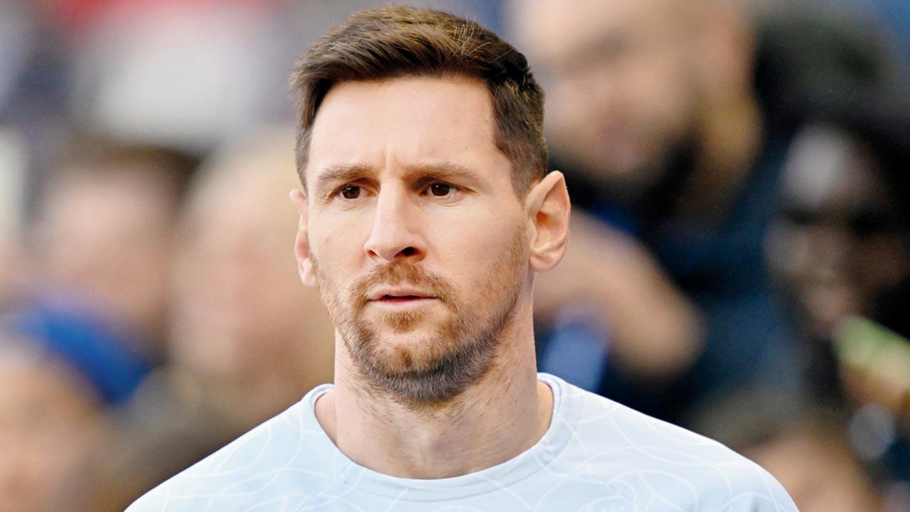 Lionel Messi reportedly agrees to stay at PSG