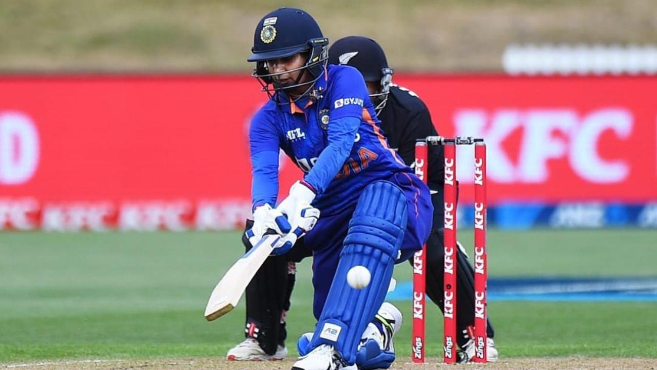 India vs South Africa, Women's World Cup Qualifier 2017
Mithali scored a 64-run knock from 84 balls and India successfully defeated South Africa by 49 runs