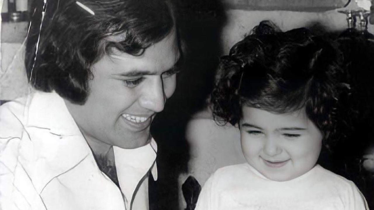 Twinkle Khanna shares picture with Rajesh Khanna on their shared birthday; calls it 'bittersweet' moment