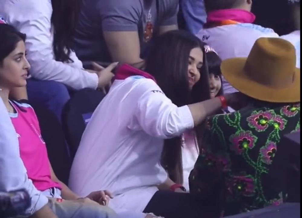 Viral Video: Aishwarya Rai Bachchan pinches Ranveer Singh's nose at PKL final
