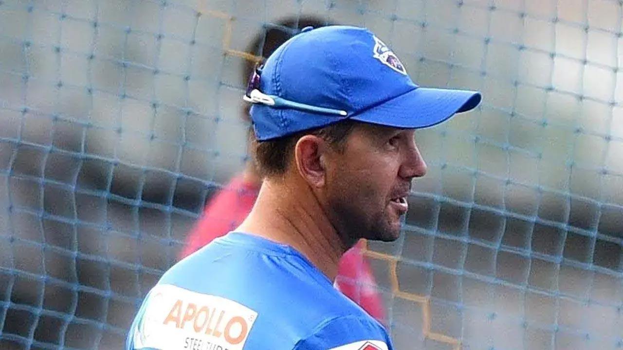 Ponting returns to the commentary box at Perth; details his health scare