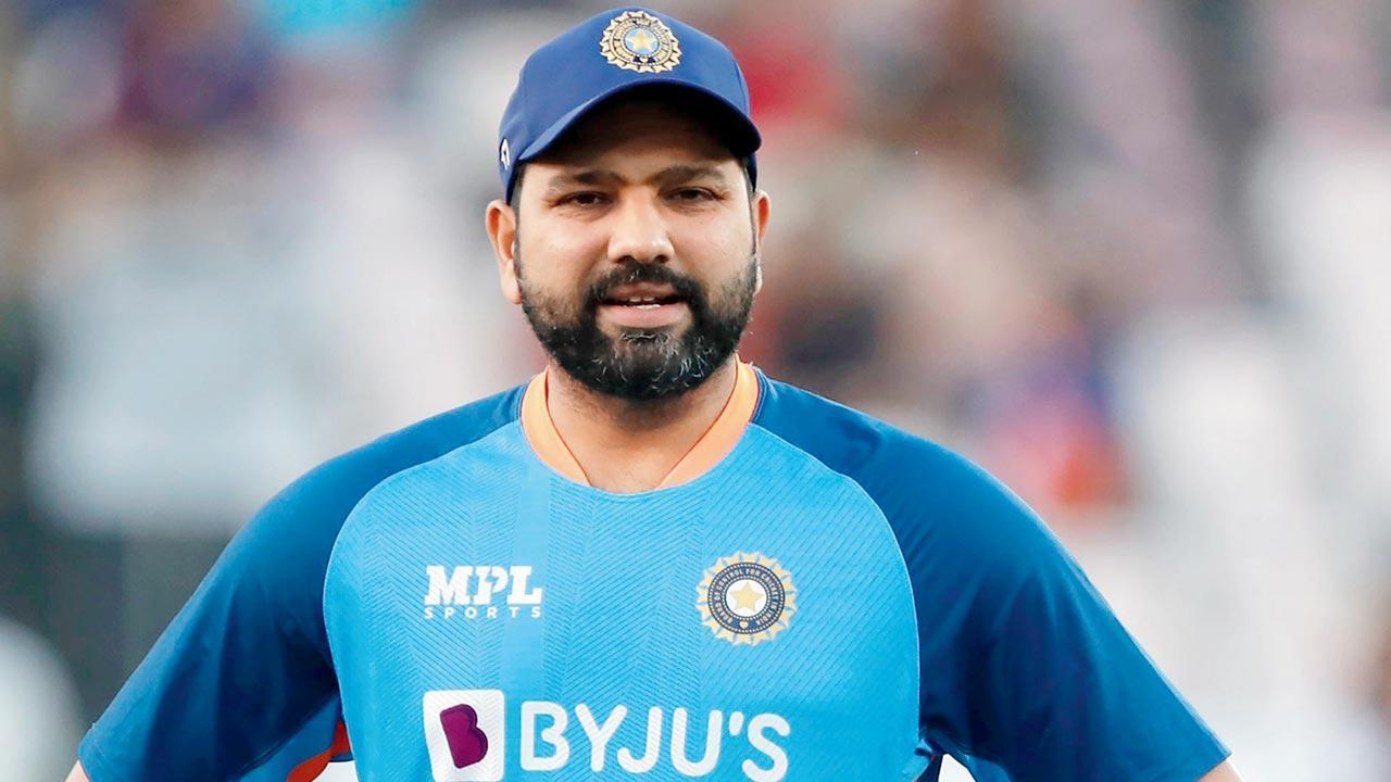 Injured Rohit Sharma ruled out of first Test against Bangladesh