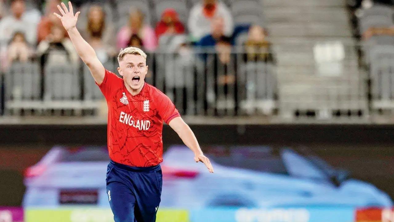 Sam Curran's ability to bowl in last five overs separates him from rest: Aaron Finch