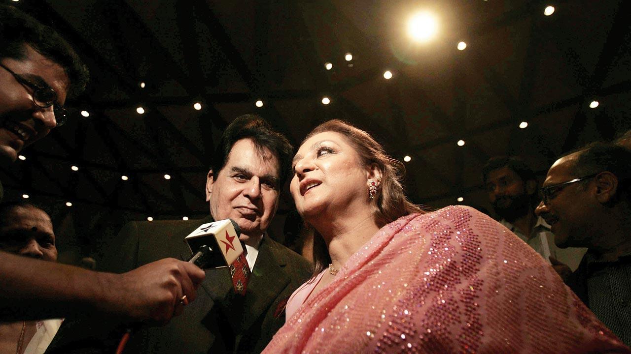 Saira Banu and Dilip Kumar at a function in Mumbai, 2005. Pics/Getty Images