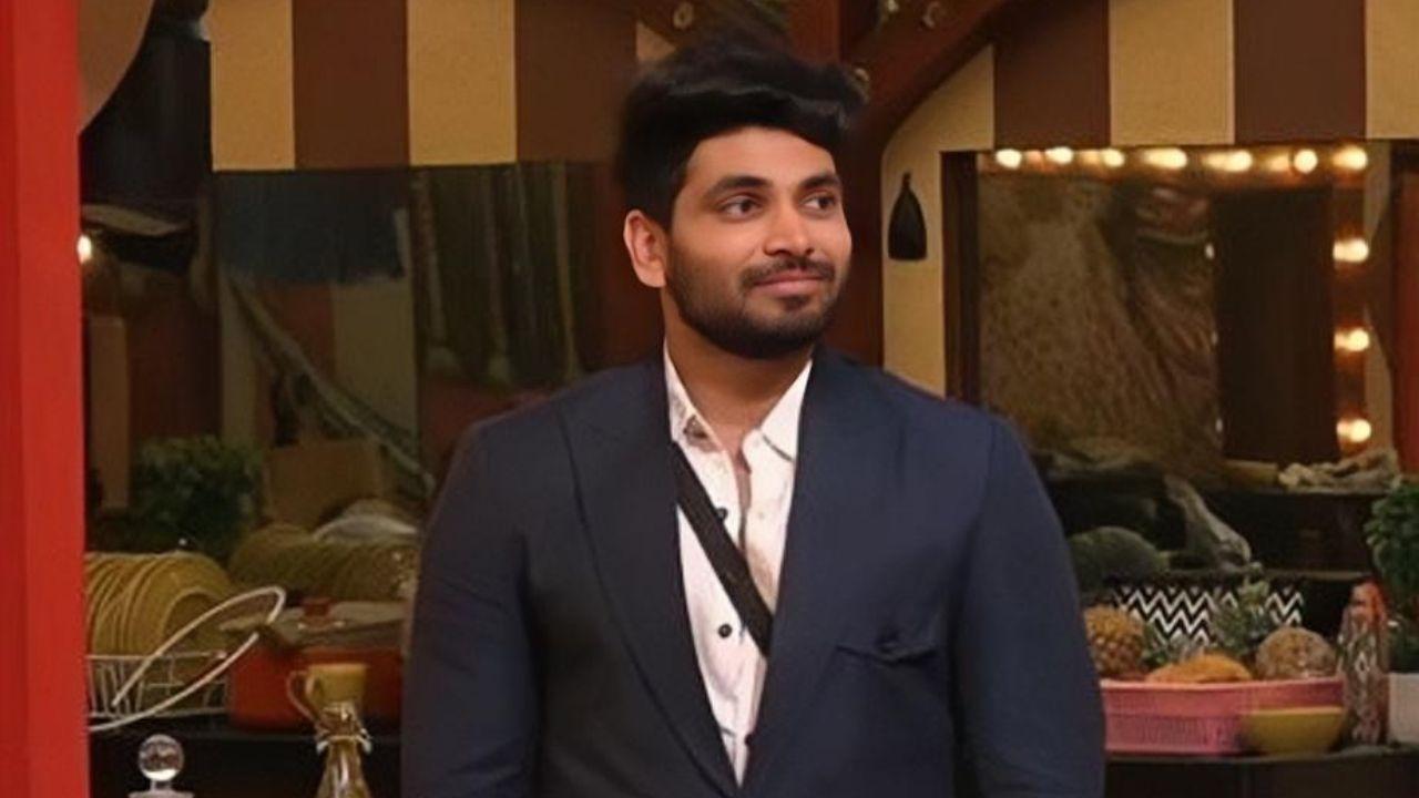 Bigg Boss 16: Shiv Thakare continues his record-breaking streak; makes it to the list of most popular Bigg Boss contestants Bigg Boss 16: Shiv Thakare continues his record-breaking streak; makes it to the list of most popular Bigg Boss contestants