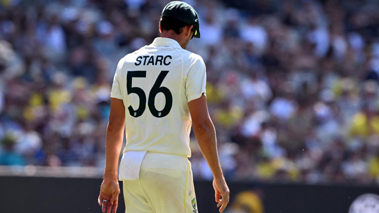 AUS v SA, 2nd Test: Mitchell Starc in doubt for third Test due to finger injury